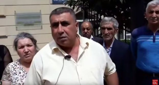 Relatives of those sentenced in the Terter case. Screenshot from video posted by Talk TV Azerbaijan, http://www.youtube.com/watch?time_continue=331&v=ztfECv8_xyo Relatives of those sentenced in the Terter case. Screenshot from video posted by Talk TV Azerbaijan, http://www.youtube.com/watch?time_continue=331&v=ztfECv8_xyo
