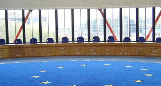 Meeting hall of the European Court of Human Rights. Photo: http://ru.wikipedia.org/wiki Meeting hall of the European Court of Human Rights. Photo: http://ru.wikipedia.org/wiki