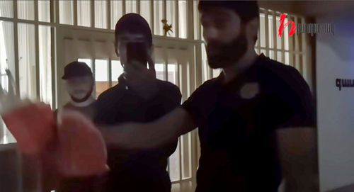 Participants of the action at "Hayeli" press club. Screenshot from video posted by Hraparak daily https://www.youtube.com/watch?v=kGS2PwwY4E0&feature=youtu.be Participants of the action at "Hayeli" press club. Screenshot from video posted by Hraparak daily https://www.youtube.com/watch?v=kGS2PwwY4E0&feature=youtu.be
