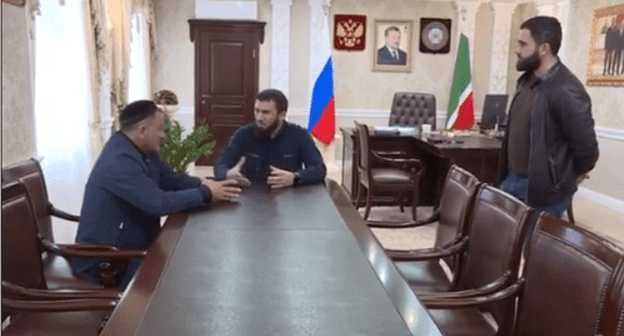 Screenshot from video posted in Magomed Daudov's Instagram: https://www.instagram.com/p/B3ZpoDCIYXm/ Screenshot from video posted in Magomed Daudov's Instagram: https://www.instagram.com/p/B3ZpoDCIYXm/