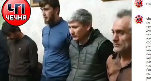 Residents of the Kurchaloi District at the police station. Screenshot: https://www.instagram.com/p/B3z8sDaFCaJ/ Residents of the Kurchaloi District at the police station. Screenshot: https://www.instagram.com/p/B3z8sDaFCaJ/