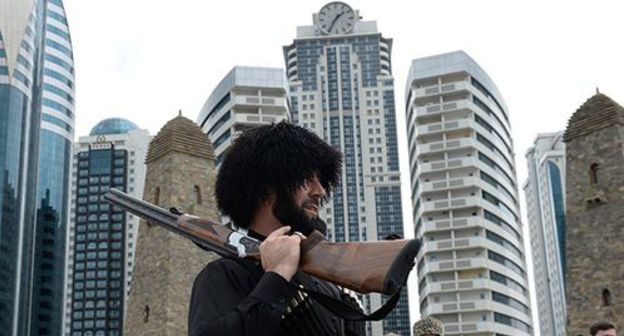 Man wearing national Chechen clothes. Photo: REUTERS/Said Tsarnayev Man wearing national Chechen clothes. Photo: REUTERS/Said Tsarnayev