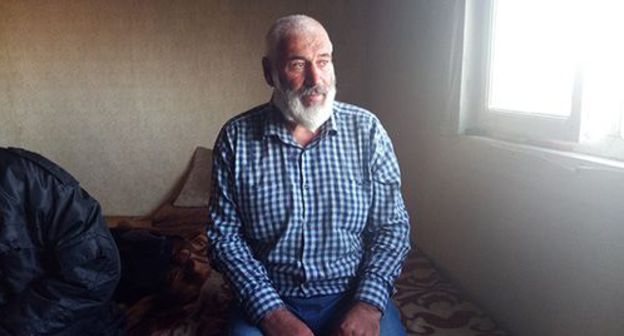 Hunger-striker in the DOSAAF Makhachkala micro-district, October 25, 2019. Photo by Rasul Magomedov for the Caucasian Knot Hunger-striker in the DOSAAF Makhachkala micro-district, October 25, 2019. Photo by Rasul Magomedov for the Caucasian Knot