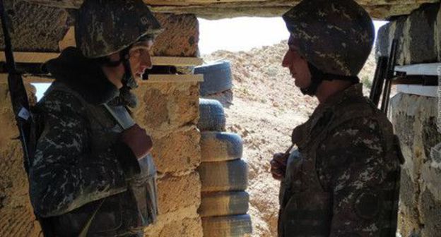 Guard duty at the front of the Karabakh army. Photo by the press service of the Ministry of Defence of Armenia http://www.mil.am/hy/news/7038 Guard duty at the front of the Karabakh army. Photo by the press service of the Ministry of Defence of Armenia http://www.mil.am/hy/news/7038