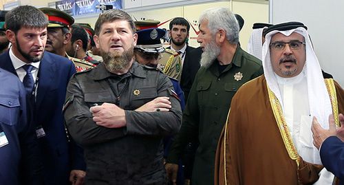 Salman bin Hamad bin Isa Al Khalifa, Crown Prince of Bahrain, and Ramzan Kadyrov (second from the left) during the visit to the International Defence Exhibition and conference in Al-Manamah. October 28, 2019. Photo: REUTERS/Hamad I Mohammed Salman bin Hamad bin Isa Al Khalifa, Crown Prince of Bahrain, and Ramzan Kadyrov (second from the left) during the visit to the International Defence Exhibition and conference in Al-Manamah. October 28, 2019. Photo: REUTERS/Hamad I Mohammed