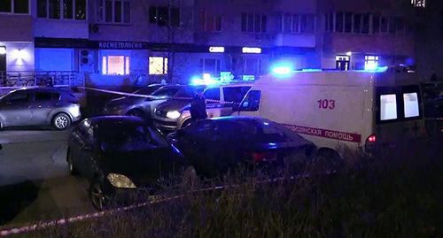 At the site of the murder of Ibragim Eldjarkiev. Screenshot of the video posted by the 'First Channel' at: https://www.1tv.ru/news/2019-11-02/375061-v_moskve_ubity_nachalnik_tsentra_protivodeystviya_ekstremizmu_po_ingushetii_ibragim_eldzharkiev_i_ego_brat At the site of the murder of Ibragim Eldjarkiev. Screenshot of the video posted by the 'First Channel' at: https://www.1tv.ru/news/2019-11-02/375061-v_moskve_ubity_nachalnik_tsentra_protivodeystviya_ekstremizmu_po_ingushetii_ibragim_eldzharkiev_i_ego_brat