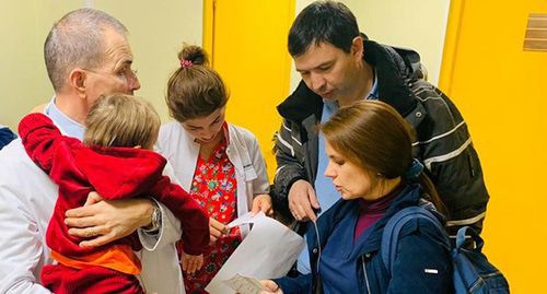 Arrival of children from Baghdad to Moscow, November 18, 2019. Photo: press service of the Ministry of Health of Russia, https://www.rosminzdrav.ru/news/2019/11/18/12838-soobschenie-press-sluzhby-minzdrava-rossii Arrival of children from Baghdad to Moscow, November 18, 2019. Photo: press service of the Ministry of Health of Russia, https://www.rosminzdrav.ru/news/2019/11/18/12838-soobschenie-press-sluzhby-minzdrava-rossii