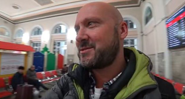 Blogger Benjamin. Screenshot from YouTube video posted by Bald and Bankrupt: https://www.youtube.com/watch?v=NZWOcYNr5oE& Blogger Benjamin. Screenshot from YouTube video posted by Bald and Bankrupt: https://www.youtube.com/watch?v=NZWOcYNr5oE&