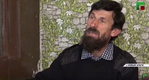 Aslanbek Yusupov, a father of many children. Screenshot of the video by the "Grozny" TV Channel https://www.youtube.com/watch?v=qI0p6rcWOo0&feature=youtu.be Aslanbek Yusupov, a father of many children. Screenshot of the video by the "Grozny" TV Channel https://www.youtube.com/watch?v=qI0p6rcWOo0&feature=youtu.be