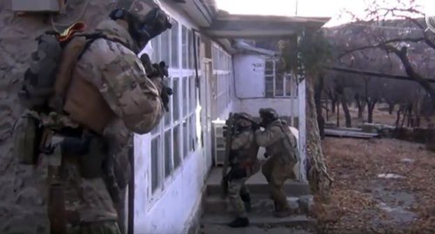 Detention of the members of the "Sharapov" criminal grouping in Dagestan. Screenshot of the video by the investigative committee of the Russian Federation ttps://vk.com/video-28514668_456240560 Detention of the members of the "Sharapov" criminal grouping in Dagestan. Screenshot of the video by the investigative committee of the Russian Federation ttps://vk.com/video-28514668_456240560