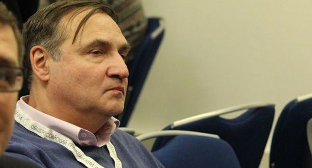 Andrei Buzin. Photo: press service of the "Golos" movement https://www.facebook.com/golosinfo/photos/a.1300516733312806/1300539523310527/?type=3&__xts__%5B0%5D=68.ARAKgB14t6eac1k1jAt5gu3Q_0-_3ZfPUH-IPE1-KXbG_AB2JnyUuTf40juBMAzRlDrQF5MPBlxZ9aZ28u1e7CdXrT3xaRLUT8gYpER50WOfXgvqv2TQ6LNYJDtYA3i2ppJmNXvQl_t27HEKv407fz9qQq2pbyc0TIAnZZaobrTj9yMzVvWUng70pL7l36kB0UHttf3cK_h4vAN2YagFCuwKdLYFFCAZi0ayVSE1Y1CLCJ7UlDsss6iNsCWOdBvvroTMIiBPgZt_ZtxGMZwBobUIprEBvlwx0RbzQQKNxMeSNitNEOgSBrdN3MlZMXGGWta3lKPxDaRw95MkN2yf04_dY_ACKDZZ2CThiaG2RxYA0N-KcDlhfxp-sKoxNZZ6tHSaVVOYR0ajpUkMYY_gPUbho87nNdIkTNpDmIW93HhBZlw&__tn__=-R Andrei Buzin. Photo: press service of the "Golos" movement https://www.facebook.com/golosinfo/photos/a.1300516733312806/1300539523310527/?type=3&__xts__%5B0%5D=68.ARAKgB14t6eac1k1jAt5gu3Q_0-_3ZfPUH-IPE1-KXbG_AB2JnyUuTf40juBMAzRlDrQF5MPBlxZ9aZ28u1e7CdXrT3xaRLUT8gYpER50WOfXgvqv2TQ6LNYJDtYA3i2ppJmNXvQl_t27HEKv407fz9qQq2pbyc0TIAnZZaobrTj9yMzVvWUng70pL7l36kB0UHttf3cK_h4vAN2YagFCuwKdLYFFCAZi0ayVSE1Y1CLCJ7UlDsss6iNsCWOdBvvroTMIiBPgZt_ZtxGMZwBobUIprEBvlwx0RbzQQKNxMeSNitNEOgSBrdN3MlZMXGGWta3lKPxDaRw95MkN2yf04_dY_ACKDZZ2CThiaG2RxYA0N-KcDlhfxp-sKoxNZZ6tHSaVVOYR0ajpUkMYY_gPUbho87nNdIkTNpDmIW93HhBZlw&__tn__=-R