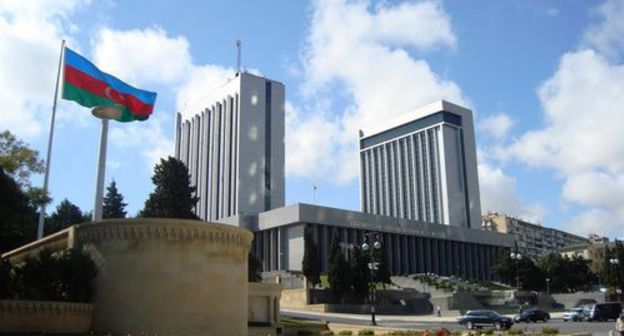Parliament of Azerbaijan. Photo: press service of Meydan.TV https://www.meydan.tv/ru/article/milli-meclis-prezidentin-etiraz-etdiyi-deyisikliyi-legv-etdi/ Parliament of Azerbaijan. Photo: press service of Meydan.TV https://www.meydan.tv/ru/article/milli-meclis-prezidentin-etiraz-etdiyi-deyisikliyi-legv-etdi/