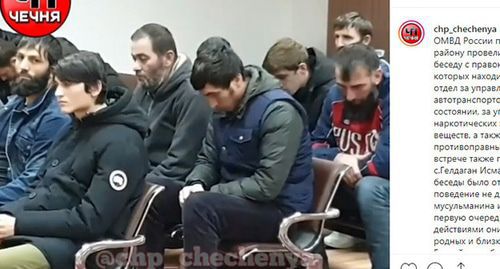The police in Chechnya subjected drivers suspected of drinking alcohol to a public condemnation. Screenshot of the video on Instagram https://www.instagram.com/p/B55OcLjFbuu/ The police in Chechnya subjected drivers suspected of drinking alcohol to a public condemnation. Screenshot of the video on Instagram https://www.instagram.com/p/B55OcLjFbuu/