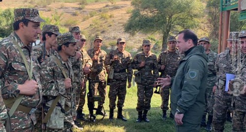 Servicemen of the Armenian Army. Photo: press service of the Ministry of Defence of Armenia, http://www.mil.am/ru/news/6896 Servicemen of the Armenian Army. Photo: press service of the Ministry of Defence of Armenia, http://www.mil.am/ru/news/6896