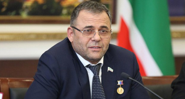 Sakhab Zakriev. Photo: press service of the Gudermes District, http://gudermes.net/index.php/administratsiya/rukovodstvo1/glava Sakhab Zakriev. Photo: press service of the Gudermes District, http://gudermes.net/index.php/administratsiya/rukovodstvo1/glava