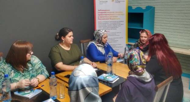 Participants of a roundtable. Photo by Ilyas Kapiev for the "Caucasian Knot" Participants of a roundtable. Photo by Ilyas Kapiev for the "Caucasian Knot"