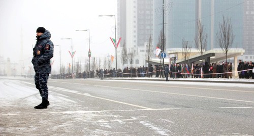 Law enforcer in Grozny. Photo by Magomed Magomedov for the Caucasian Knot Law enforcer in Grozny. Photo by Magomed Magomedov for the Caucasian Knot