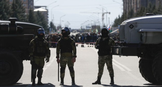 Policemen in Magas. Photo: REUTERS/Maxim Shemetov Policemen in Magas. Photo: REUTERS/Maxim Shemetov
