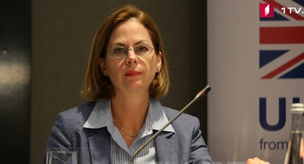 Laura Thornton, NDI's resident director in Georgia. Screenshot from video posted by 1tv.ge at: https://1tv.ge/ru/news/lora-tornton-bolshaja-chast-naselenija-schitaet-chto-strana-razvivaetsja-v-nepravilnom-napravlenii/ Laura Thornton, NDI's resident director in Georgia. Screenshot from video posted by 1tv.ge at: https://1tv.ge/ru/news/lora-tornton-bolshaja-chast-naselenija-schitaet-chto-strana-razvivaetsja-v-nepravilnom-napravlenii/