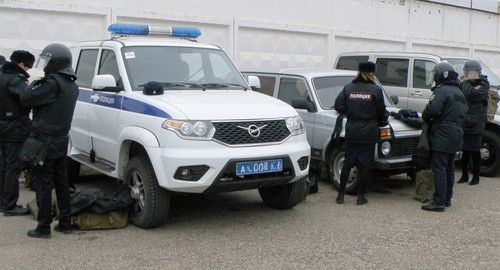 Police and special forces. Photo: NAC press service, http://nac.gov.ru/antiterroristicheskie-ucheniya/operativnym-shtabom-v-respublike-kalmykiya-4.html Police and special forces. Photo: NAC press service, http://nac.gov.ru/antiterroristicheskie-ucheniya/operativnym-shtabom-v-respublike-kalmykiya-4.html