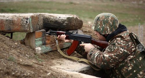 A soldier of the Armenian army. Photo by the press service of the Ministry of Defence of Armenia http://www.mil.am/hy/news/6254 A soldier of the Armenian army. Photo by the press service of the Ministry of Defence of Armenia http://www.mil.am/hy/news/6254