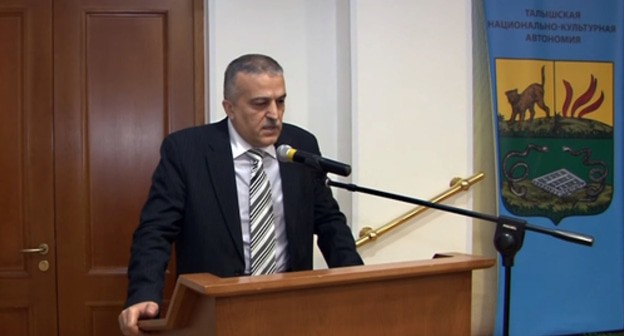 Fakhraddin Abbasov. Screenshot from video posted by Qezene Qazana at: https://www.youtube.com/watch?v=8n02R9uikaU Fakhraddin Abbasov. Screenshot from video posted by Qezene Qazana at: https://www.youtube.com/watch?v=8n02R9uikaU