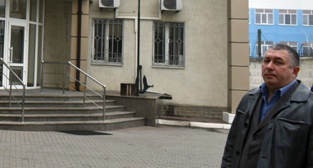 Advocate near the Southern District Military Court. Photo by Konstantin Volgin for the "Caucasian Knot" Advocate near the Southern District Military Court. Photo by Konstantin Volgin for the "Caucasian Knot"