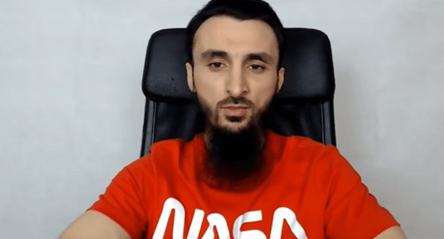 Tumso Abdurakhmanov. Screenshot of the video at the OstWest YouTube channel https://www.youtube.com/watch?v=qm7uzazCWjc Tumso Abdurakhmanov. Screenshot of the video at the OstWest YouTube channel https://www.youtube.com/watch?v=qm7uzazCWjc