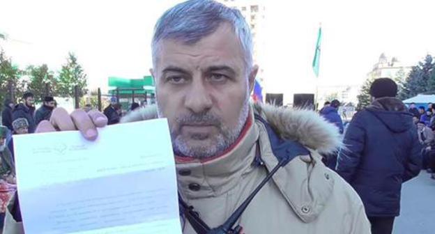Barakh Chemurziev. Photo: screenshot of the video by Kavkaz.Realii https://www.youtube.com/watch?v=sK0TN_VlQnU Barakh Chemurziev. Photo: screenshot of the video by Kavkaz.Realii https://www.youtube.com/watch?v=sK0TN_VlQnU