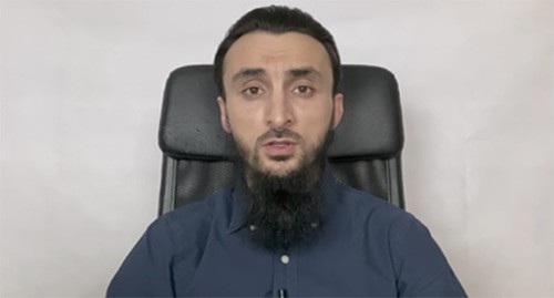 Tumso Abdurakhmanov. Screenshot: ABU-SADDAM SHISHANI / YouTube Tumso Abdurakhmanov. Screenshot: ABU-SADDAM SHISHANI / YouTube