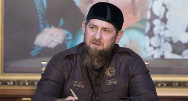 Ramzan Kadyrov asked residents of Chechnya not to be afraid of the spread of the coronavirus infection and stop buying food. Screenshot from news reportage posted by the "Grozny" ChGTRK. Ramzan Kadyrov asked residents of Chechnya not to be afraid of the spread of the coronavirus infection and stop buying food. Screenshot from news reportage posted by the "Grozny" ChGTRK.