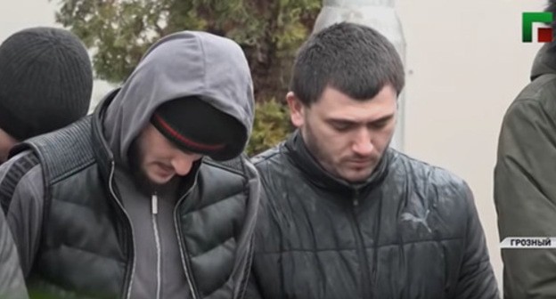 Chechen residents publicly apologize for behaviour of their relatives. Screenshot from video posted by the ChGTRK 'Grozny', https://www.youtube.com/watch?v=2O_feVqiHk4 Chechen residents publicly apologize for behaviour of their relatives. Screenshot from video posted by the ChGTRK 'Grozny', https://www.youtube.com/watch?v=2O_feVqiHk4
