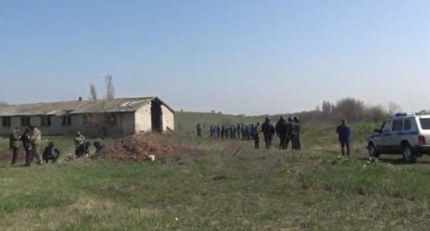 Law enforcers during the special operation in the Baksan District on March 23, 2020. Screenshot of the video by the Russian National Antiterrorist Committee (NAC) http://nac.gov.ru/kontrterroristicheskie-operacii/v-kabardino-balkarii-neytralizovany-okazavshie-0.html Law enforcers during the special operation in the Baksan District on March 23, 2020. Screenshot of the video by the Russian National Antiterrorist Committee (NAC) http://nac.gov.ru/kontrterroristicheskie-operacii/v-kabardino-balkarii-neytralizovany-okazavshie-0.html