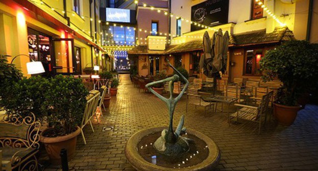 Cafes and restaurants are closed in Tbilisi. Photo: REUTERS/Irakli Gedenidze Cafes and restaurants are closed in Tbilisi. Photo: REUTERS/Irakli Gedenidze