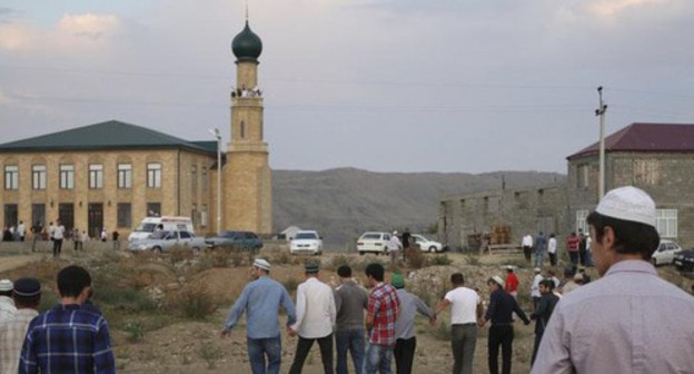 Funeral in a Dagestani village. Photo: REUTERS/Ruslan Alibekov/NewsTeam/Handout Funeral in a Dagestani village. Photo: REUTERS/Ruslan Alibekov/NewsTeam/Handout