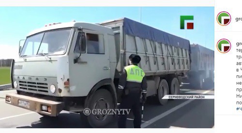 Road checks. Screenshot of Instagram post by groznytv: https://www.instagram.com/p/B-5Ja3NF43w/ Road checks. Screenshot of Instagram post by groznytv: https://www.instagram.com/p/B-5Ja3NF43w/