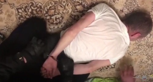 Residents of Karachay-Cherkessia detained in arms trafficking case. Screenshot: https://www.youtube.com/watch?v=uHZ3T-zr7D4&feature=youtu.be Residents of Karachay-Cherkessia detained in arms trafficking case. Screenshot: https://www.youtube.com/watch?v=uHZ3T-zr7D4&feature=youtu.be