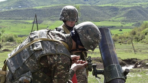 Armenian soldiers. Photo: press service of the Ministry of Defence of Armenia, http://www.mil.am/ru/news/7826 Armenian soldiers. Photo: press service of the Ministry of Defence of Armenia, http://www.mil.am/ru/news/7826
