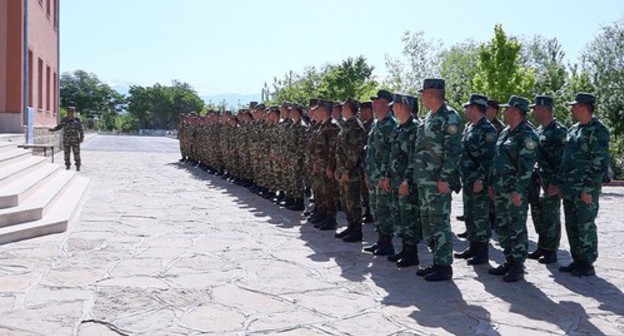 The Azerbaijani army. Photo by the press service of the Ministry of Defence of Azerbaijan https://mod.gov.az/az/news/naxcivan-qarnizonu-qosunlarinda-telim-metodiki-toplanti-kecirilib-video-30953.html The Azerbaijani army. Photo by the press service of the Ministry of Defence of Azerbaijan https://mod.gov.az/az/news/naxcivan-qarnizonu-qosunlarinda-telim-metodiki-toplanti-kecirilib-video-30953.html