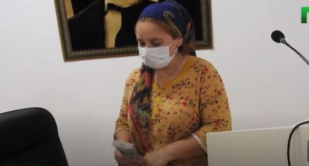 Akhmat Kadyrov Foundation promises to pay ransom for 207 brides. Screenshot: https://www.youtube.com/watch?v=893Q0gdyxys Akhmat Kadyrov Foundation promises to pay ransom for 207 brides. Screenshot: https://www.youtube.com/watch?v=893Q0gdyxys