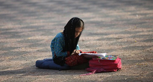 Muslim girl. Photo: REUTERS/Faisal Mahmood Muslim girl. Photo: REUTERS/Faisal Mahmood