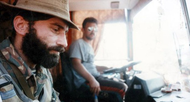Shamil Basaev. Photo: Natalia Medvedeva https://ru.wikipedia.org/ Shamil Basaev. Photo: Natalia Medvedeva https://ru.wikipedia.org/