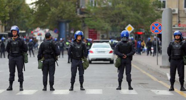Policemen. Photo by Aziz Karimov for the Caucasian Knot Policemen. Photo by Aziz Karimov for the Caucasian Knot