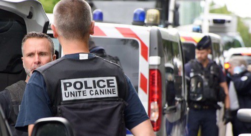 A police operation in Dijon. Photo by the press service of the French police / Twitter A police operation in Dijon. Photo by the press service of the French police / Twitter