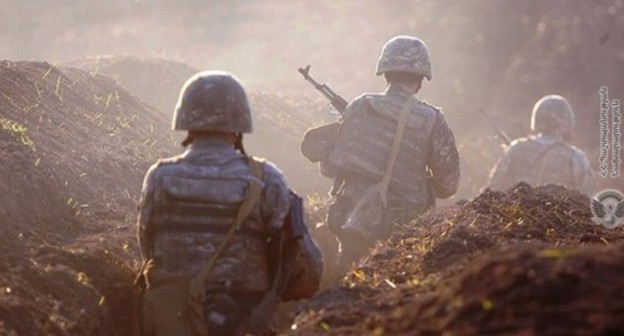 Soldiers of the Armenian Army. Photo: press service of the Ministry of Defence of Armenia, http://mil.am/hy/news/8092 Soldiers of the Armenian Army. Photo: press service of the Ministry of Defence of Armenia, http://mil.am/hy/news/8092