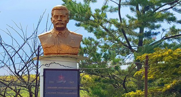 Joseph Stalin bust. Photo by Anna Djioyeva for the Caucasian Knot Joseph Stalin bust. Photo by Anna Djioyeva for the Caucasian Knot