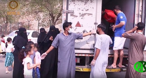 Distribution of sacrificial animals to residents of Saudi Arabia on the occasion of the holiday of Eid al-Adha. Screenshot: https://vk.com/ramzan?w=wall279938622_513271 Distribution of sacrificial animals to residents of Saudi Arabia on the occasion of the holiday of Eid al-Adha. Screenshot: https://vk.com/ramzan?w=wall279938622_513271