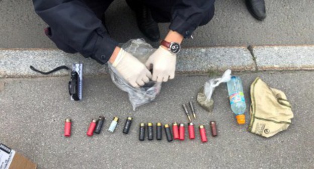 An officer of the Investigating Committee at the scene in Saint Petersburg. Photo by the press service of the Investigating Committee of the Russian Federation https://spb.sledcom.ru/Novosti/item/1490090/ An officer of the Investigating Committee at the scene in Saint Petersburg. Photo by the press service of the Investigating Committee of the Russian Federation https://spb.sledcom.ru/Novosti/item/1490090/