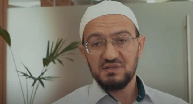 Zainulla-Haji Ataev, the head of the Fatwa Division under the Dagestani Muftiate. Screenshot of the video https://www.youtube.com/watch?v=SL8GGNlI6W8 Zainulla-Haji Ataev, the head of the Fatwa Division under the Dagestani Muftiate. Screenshot of the video https://www.youtube.com/watch?v=SL8GGNlI6W8