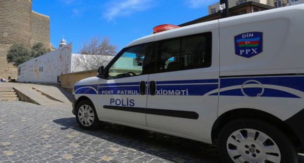 The police car in Baku during the quarantine regime. Photo by Aziz Karimov for the "Caucasian Knot" The police car in Baku during the quarantine regime. Photo by Aziz Karimov for the "Caucasian Knot"